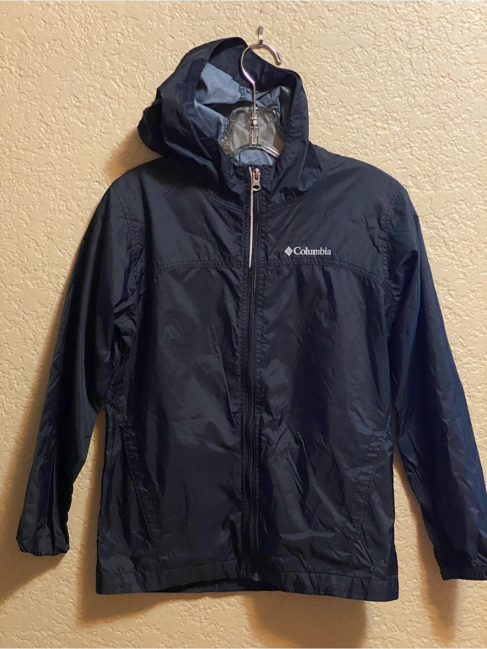 Kids Columbia black windbreaker Jacket Sz M
